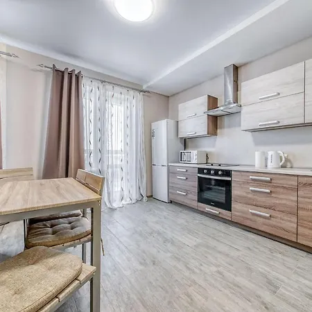Квартира Возле М Грушевка И В 5 Мин От Жд Вокзала Apartament